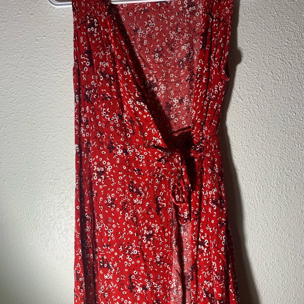 Dress - Picture 2 of 4
